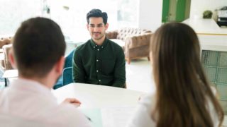 西オーストラリア大学（UWA）留学生がオーストラリアで就職するには